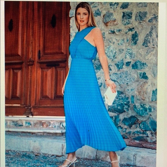 zara blue pleated dress